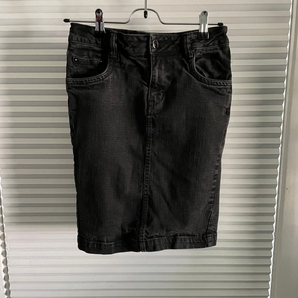 H&M Denim Pencil Skirt